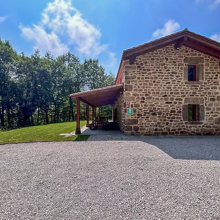 Quieva 04 Horská chata *